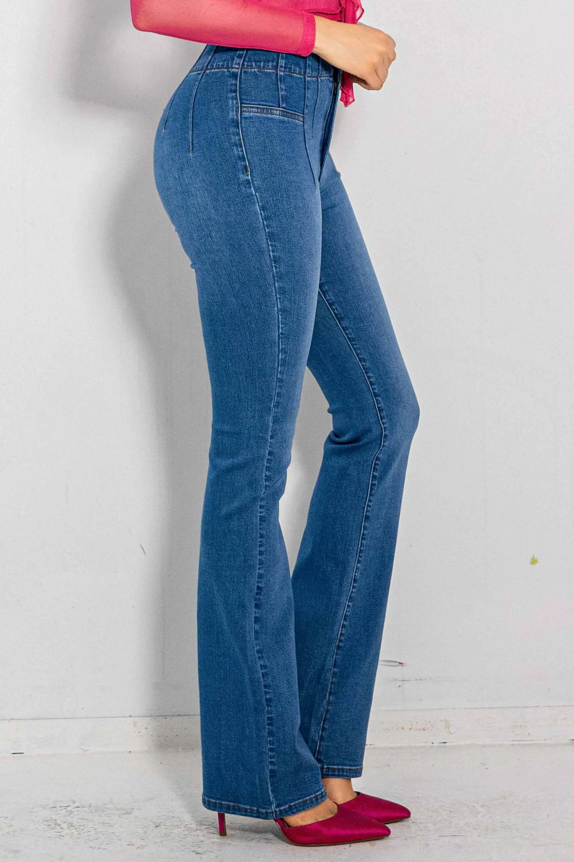 Cassie Bootcut Jeans