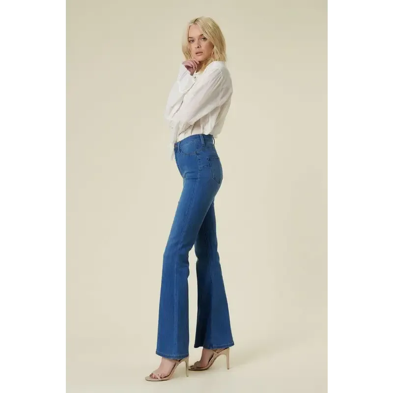 Curvy Flare Jeans