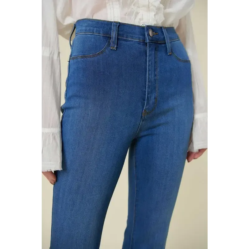 Curvy Flare Jeans