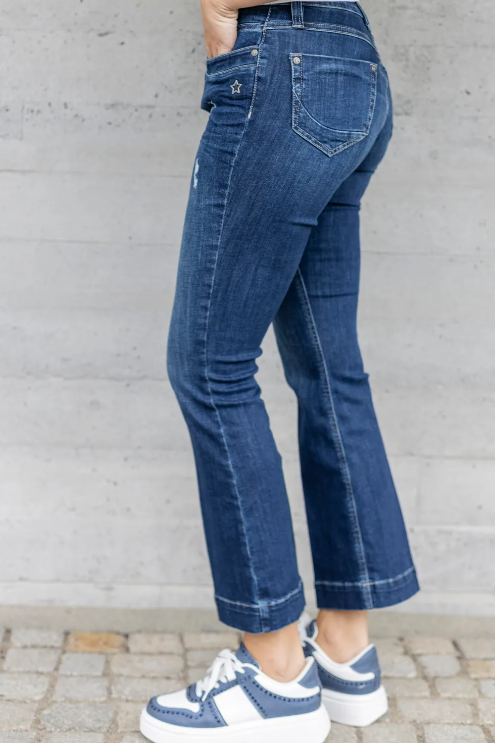 Jeans - BOOTCUT - Petra Batikblau