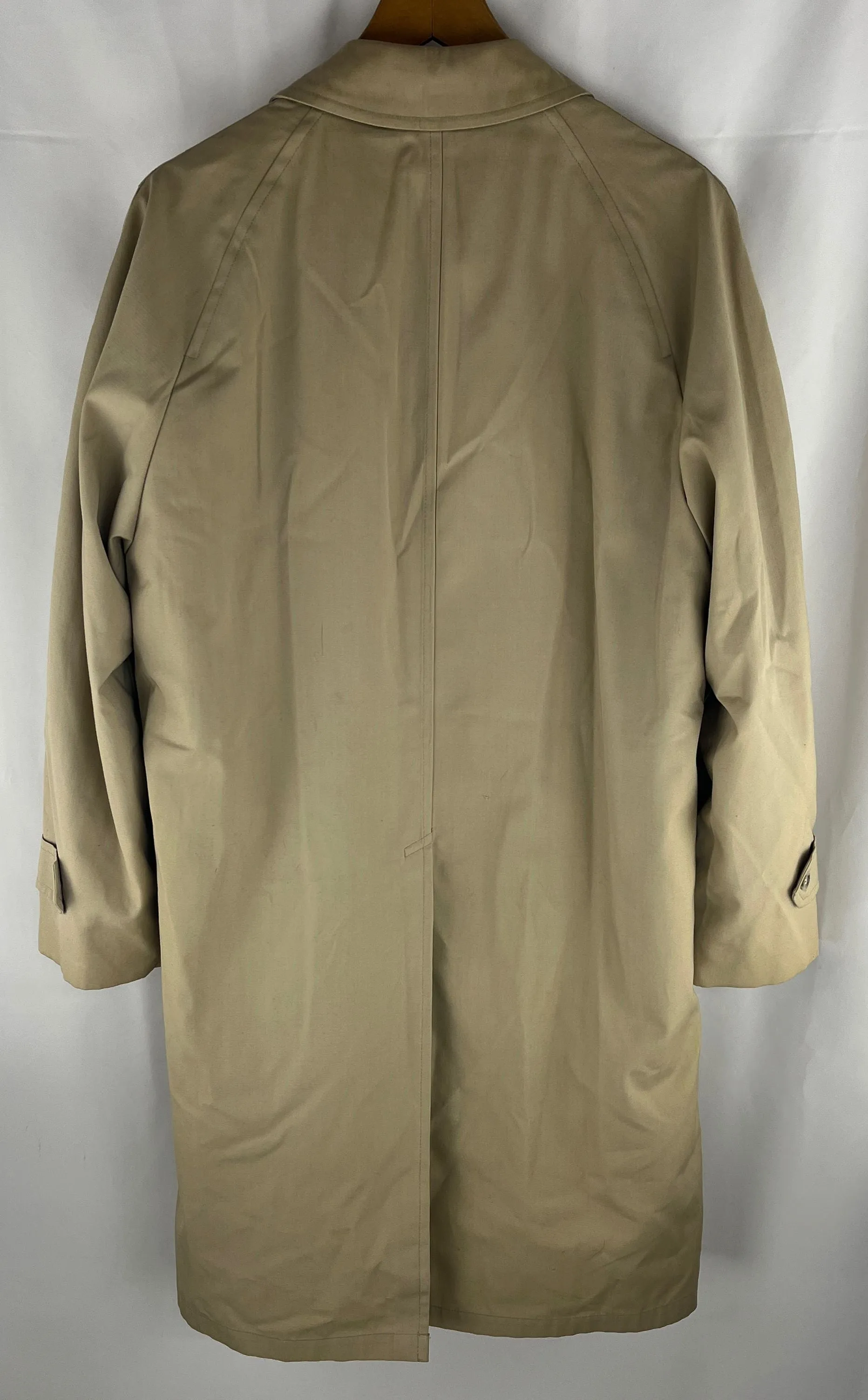 London Fog Men's Tan WP Lined Trench coat - Size 40R