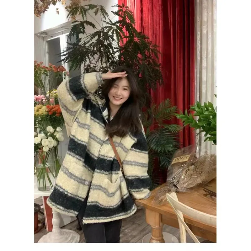 Thigh-Length Loose Fit Retro Stripe Hooded Wool Blend Coat